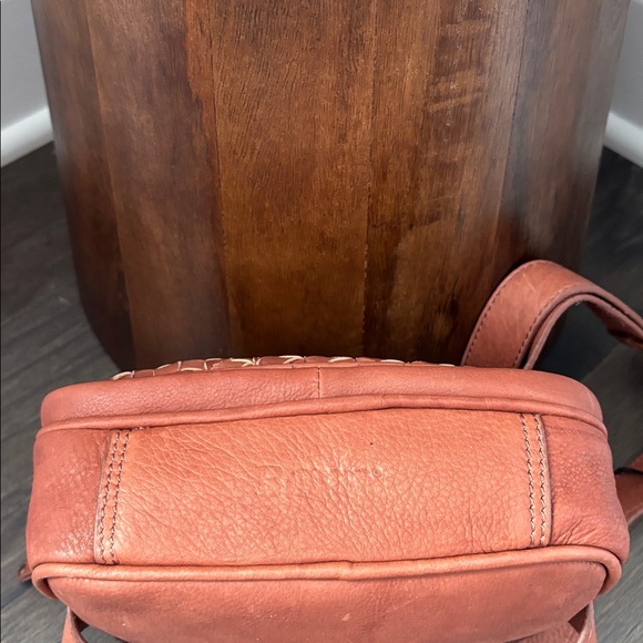 BORN Millport Woven Genuine Leather Crossbody/Belt Bag,2 zip top,inside zip - Picture 7 of 14